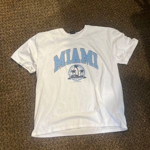 miami t-shirt